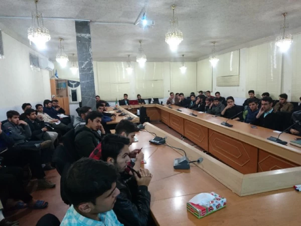 کارگاه دوم عشق و ازدواج
 4