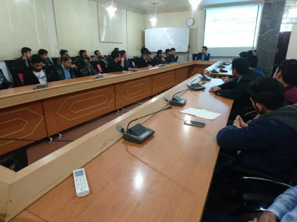 کارگاه دوم عشق و ازدواج
 7