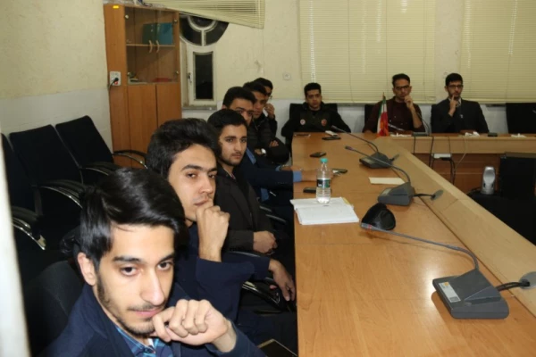 در راستای برگزاری هفته پژوهش و فناوری، تشکیل شد:

نشست علمی – تخصصی با عنوان « هوش سازمانی: استلزام تربیت معلم هوشمند در هزاره سوم» 7