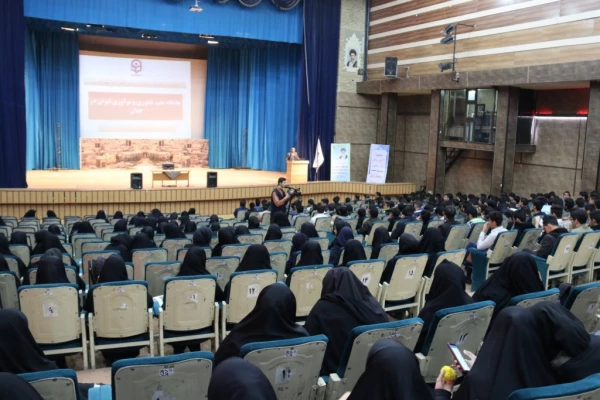 برگزاری مراسم هفته پژوهش و فناوری در دانشگاه فرهنگیان یزد
 5