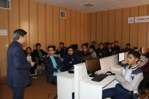 ه مناسبت هفته پژوهش و فناوری، در دانشگاه فرهنگیان یزد برگزار شد:

کارگاه آموزشی « عصرفناوری اینترنت اشیاء، آشنایی با شبکه های حسگر بی سیم و رزبری پای»
 6