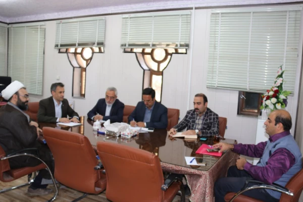 آخرین جلسه هماهنگی مدیریت استان یزد در برنامه ریزی مراسم نکوداشت یکصدمین سالگرد تاسیس مراکز تربیت معلم
 5