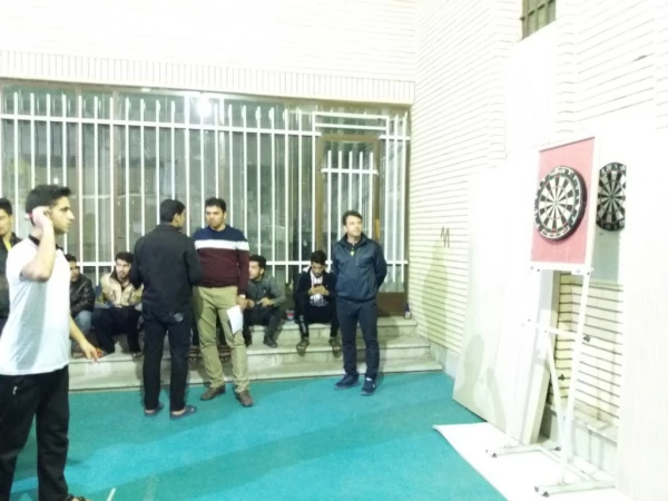 برگزاری مسابقات دارت در پردیس شهیدان پاک نژاد یزد 
 4