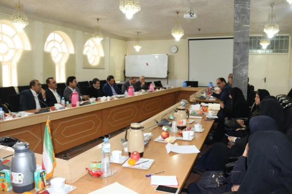 نشست مدیر کل اداره نشر و اطلاع رسانی پژوهش دانشگاه فرهنگیان با اعضای هیئت علمی پردیس های استان یزد
 2