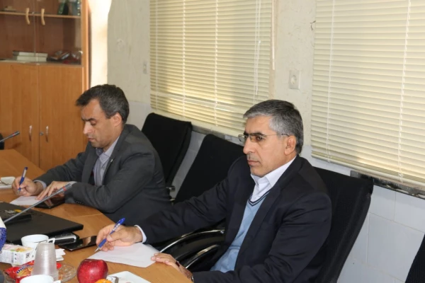 نشست مدیر کل اداره نشر و اطلاع رسانی پژوهش دانشگاه فرهنگیان با اعضای هیئت علمی پردیس های استان یزد
 9