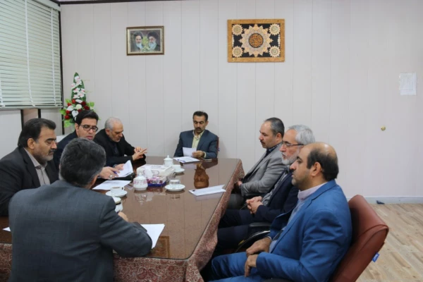 دومین جلسه شورای نظارت و ارزیابی مدیریت استانی یزد در سال تحصیلی جاری، تشکیل شد.
 4