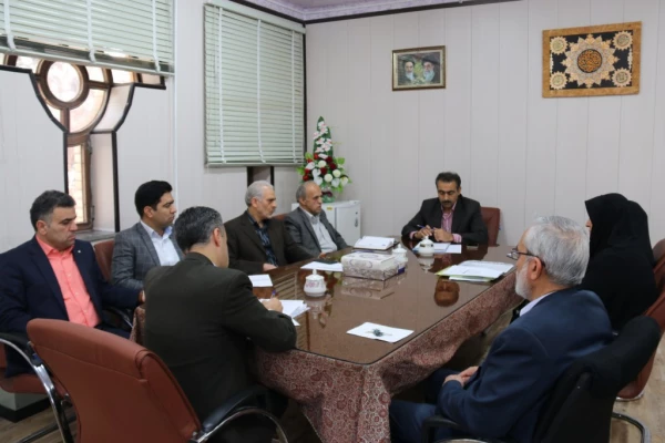 جلسه هم اندیشی مشاوران پردیس های استان با مدیریت امور پردیس های استان یزد
 4