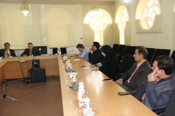 برگزاری جلسه هماهنگی امتحانات پایان ترم دانشجویان پردیس شهیدان پاک نژاد یزد
 4