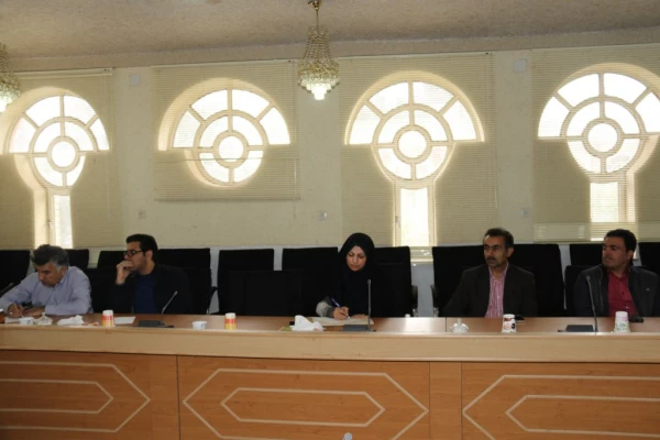 برگزاری جلسه هماهنگی امتحانات پایان ترم دانشجویان پردیس شهیدان پاک نژاد یزد
 5