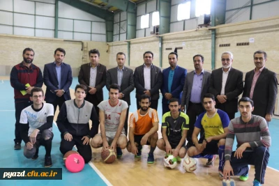 حضور مدیر استانی و مسئولین دانشگاه فرهنگیان در تمرینات تیم ورزش های همگانی پردیس شهیدان پاک نژاد یزد