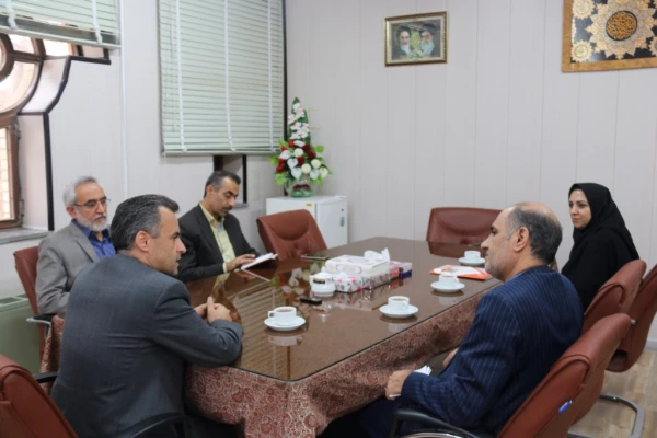 دیدار مدیر شعب بانک مسکن استان با مدیر دانشگاه فرهنگیان یزد
 3
