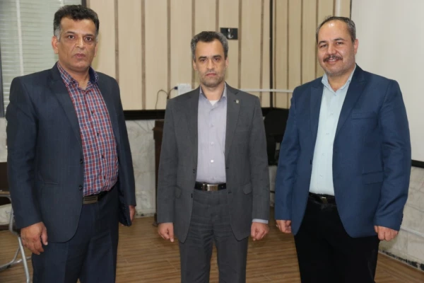 برگزاری نشست اعضای گرو ه های آموزشی استان یزد
 4