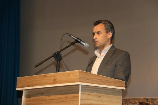 همایش آغازین نیمسال دوم تحصیلی 
 4