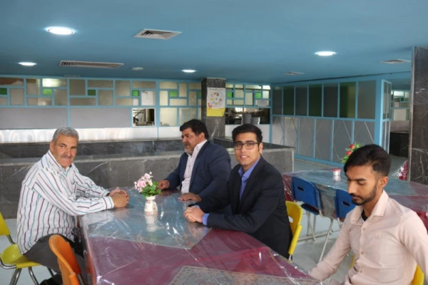 نشست صمیمانه پایان سال مدیر امور پردیس های استان با همکاران دانشگاه فرهنگیان یزد در آستانه عید باستانی نوروز
 4