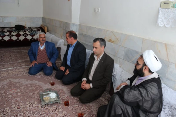 دیدار مسئولین دانشگاه فرهنگیان یزد از همکاران پیشکسوت در آستانه سال جدید 6