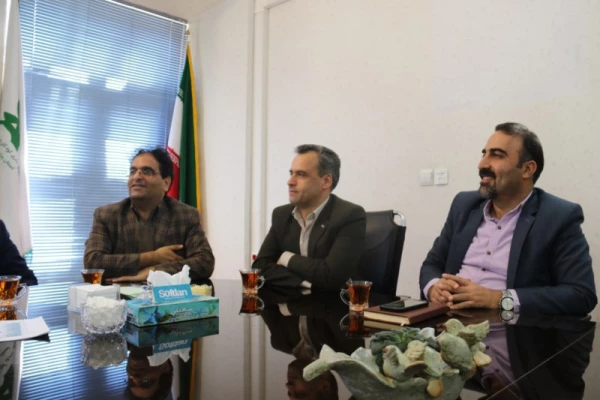 در راستای برگزاری جشنواره کشوری فرهنگی دانشجومعلمان دانشگاه فرهنگیان برگزار شد:

جلسه هماهنگی دانشگاه فرهنگیان یزد با کانون پرورش فکری استان 6