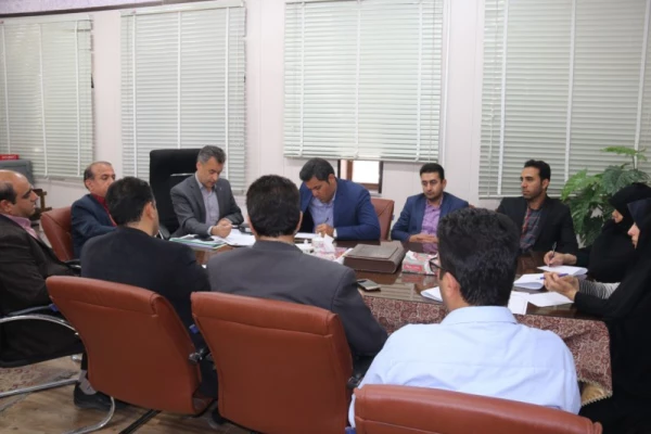 برگزاری نشست مدیر استانی دانشگاه فرهنگیان یزد با کارمندان حوزه معاونت آموزشی، پژوهشی و فرهنگی پردیس شهیدان پاک نژاد در اولین روز کاری سال جدید
 2