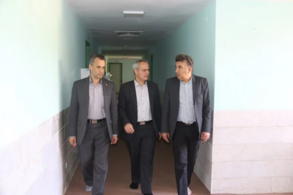 گزارش تصویری از بازدید آقای فراهانی معاون مدیرکل اعتبارات، تعهدات و درآمدها و آقای مجیدی رئیس اداره حقوقی، قراردادها و املاک سازمان مرکزی از دانشگاه فرهنگیان یزد
 9