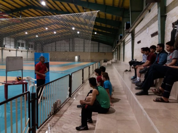 برگزاری کارگاه آموزشی قوانین و مقررات والیبال و برگزاری مسابقات والیبال در یردیس شهیدان پاک نژاد یزد - فروردین 98
 3