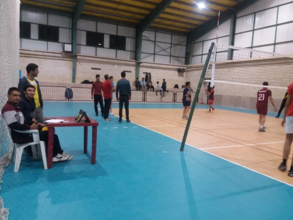 برگزاری کارگاه آموزشی قوانین و مقررات والیبال و برگزاری مسابقات والیبال در یردیس شهیدان پاک نژاد یزد - فروردین 98
 5