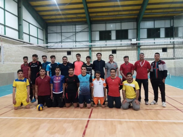 برگزاری کارگاه آموزشی قوانین و مقررات والیبال و برگزاری مسابقات والیبال در یردیس شهیدان پاک نژاد یزد - فروردین 98
 7