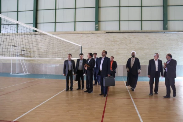 نشست هم اندیشی اساتید و کارکنان پردیس شهیدان پاک نژاد یزد با دکتر خاکی معاونت محترم طرح و برنامه و توسعه منابع دانشگاه فرهنگیان
 8