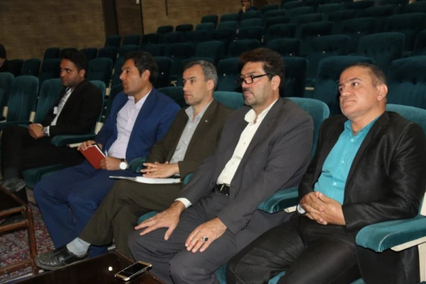 همایش ساعت فرهنگی با حضور دانش آموختگان موفق پردیس شهیدان پاک نژاد:

تجارب ارزنده، باید ها و نباید های دانشجو معلمی
 11