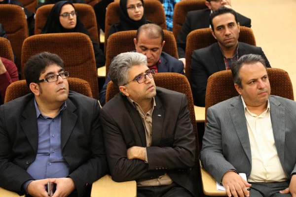 موفقیت ارزشمند گروه مجاهدان بیان از پردیس شهیدان پاک نژاد در مسابقات مناظره دانشجویی دانشگاه های استان یزد
 2