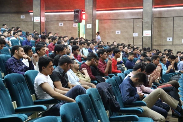 با حضور مسئولان، اساتید و دانشجومعلمان برگزار شد:

جشن ویژه هفته مقام معلم در دانشگاه فرهنگیان یزد ویژه دانشجو معلمان پردیس شهیدان پاک نژاد
 9