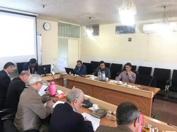 نشست تخصصی اساتید و نومعلمان برتر در دانشگاه فرهنگیان یزد
 4