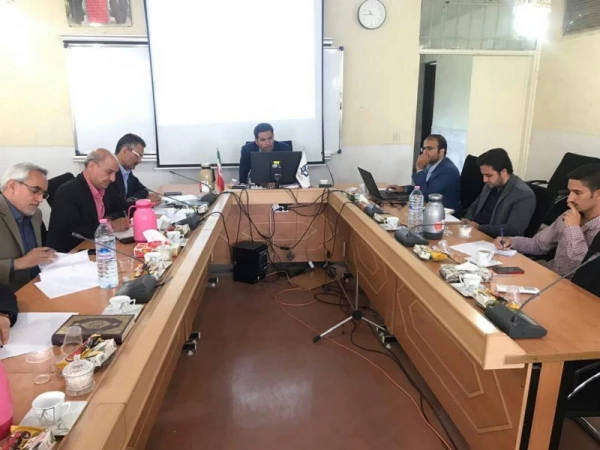 نشست تخصصی اساتید و نومعلمان برتر در دانشگاه فرهنگیان یزد
 6