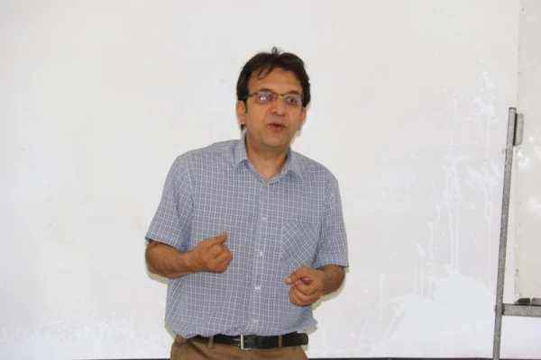 برگزاری کارگاه آموزشی نقد فیلم در پردیس شهیدان پاک نژاد یزد 4