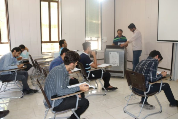 برگزاری آزمون دوره آموزشی کمک های اولیه در پردیس شهیدان پاک نژاد یزد
 3