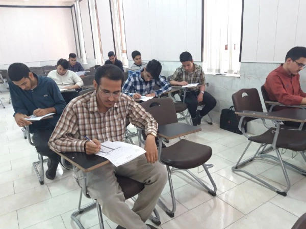 برگزاری مسابقه کتابخوانی مهارت های دوران دانشجویی و تربیت معلم در پردیس شهیدان پاک نژاد یزد
 2