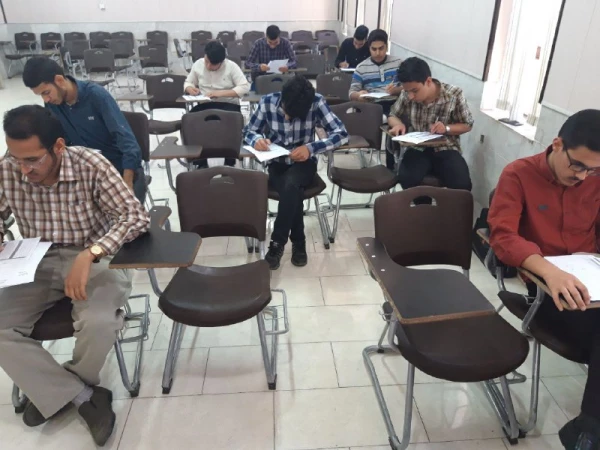 برگزاری مسابقه کتابخوانی مهارت های دوران دانشجویی و تربیت معلم در پردیس شهیدان پاک نژاد یزد
 4