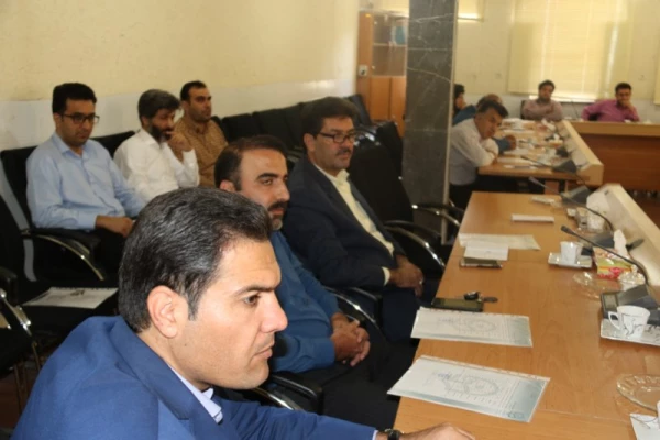 برگزاری جلسه هماهنگی امتحانات پایان ترم نیمسال دوم سال تحصیلی 98-97 در پردیس شهیدان پاک نژاد یزد
 4