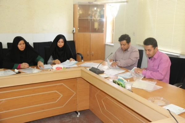 برگزاری جلسه هماهنگی امتحانات پایان ترم نیمسال دوم سال تحصیلی 98-97 در پردیس شهیدان پاک نژاد یزد
 6