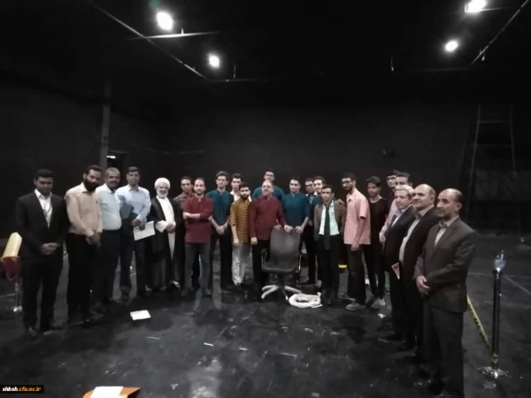 دانشجومعلمان منتخب پردیس شهیدان پاکنژاد یزد، باز هم افتخار آفریدند.
 2