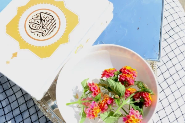 بدرقه کاروان دانشجویی پیاده روی اربعین در پردیس شهیدان پاک نژاد یزد 7