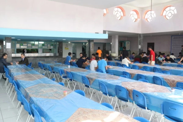 بازدید رئیس گروه تغذیه معاونت بهداشت دانشگاه علوم پزشکی از پردیس شهیدان پاک نژاد 9