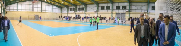 افتتاحیه مسابقات فوتسال پردیس شهیدان پاک نژاد یزد 9