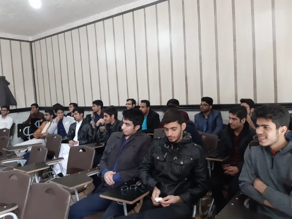 کارگاه پرورش اعتماد به نفس و تکنیک های افزایش آن و کارگاه رفتار های پرخطر ویژه دانشجومعلمان 3