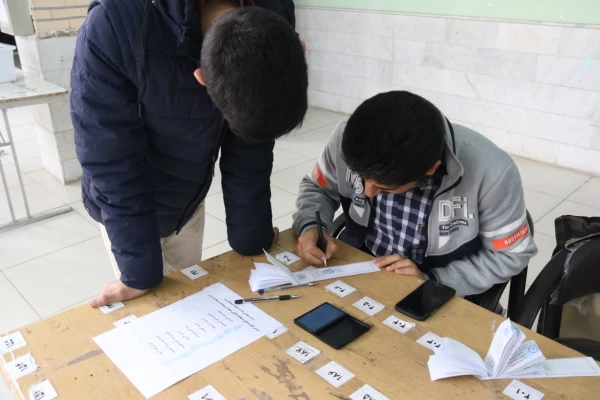 برگزاری انتخابات کانون همیاران سلامت روان و بهداشت در پردیس شهیدان پاک نژاد یزد 8